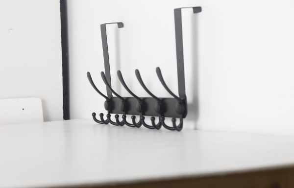 Dseap Over The Door Hook Hanger – 5 Tri Hooks, Heavy Duty Over The Door Towel Rack Coat Rack for Clothes Hat Towel, Black